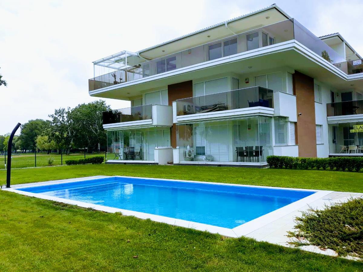 Elegant Apartman Siófok Esterno foto